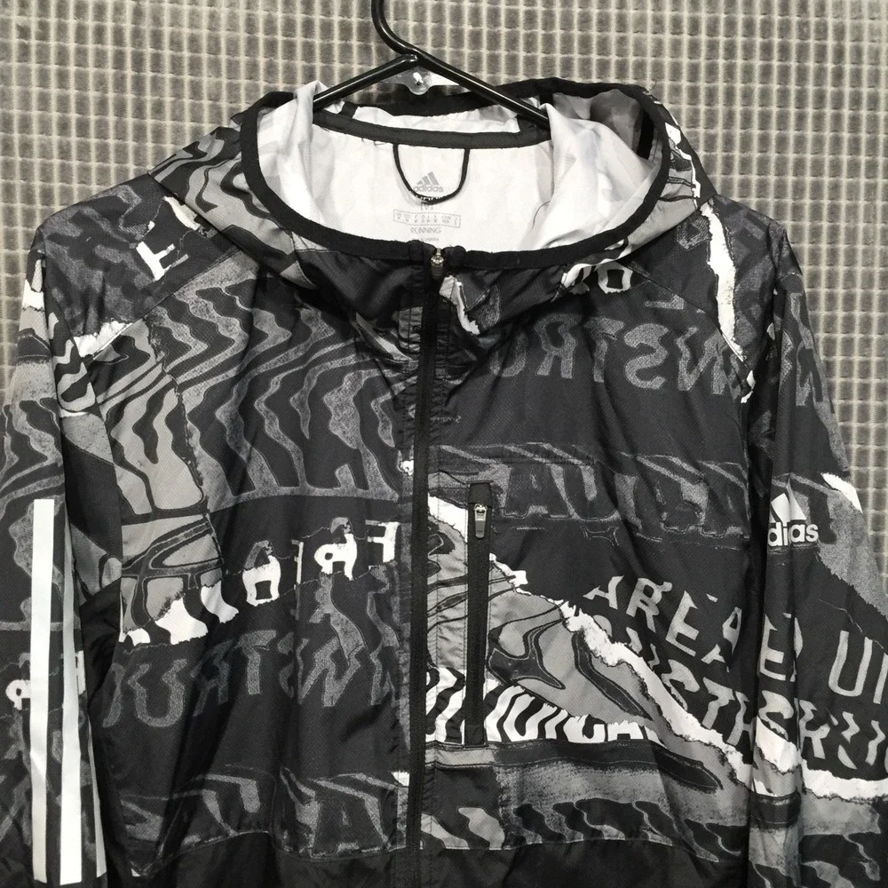Adidas Mens Running Windbreaker Jacket Graphic Print Hooded ED9284 Medium Black